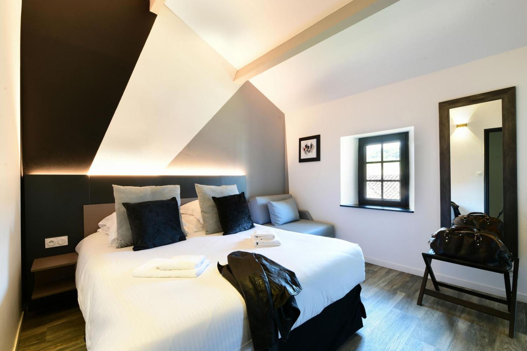 Logis L'Auberge De Larressingle Eksteriør bilde